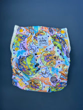 Load image into Gallery viewer, Groovy Summer-Cloth Trainer